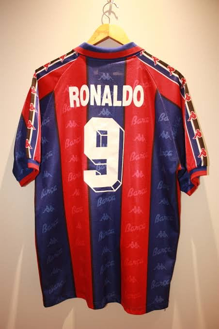 Camisa retrô do Barcelona 96/97 - RONALDO 9