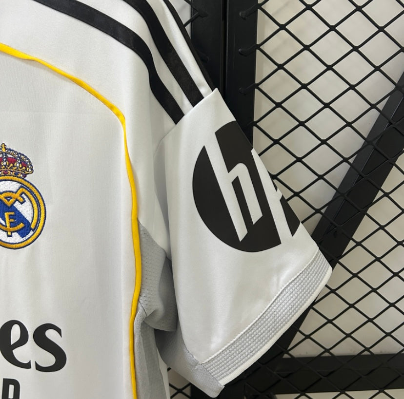 Camisa do Real Madrid - Uniforme 1 - 25/26