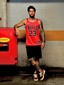 Camisa do Chicago Bulls 2023 - Uniforme 1 - 23 JORDAN