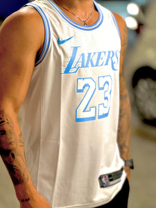 Camisa do Lakers 2021 - Uniforme 1 - 23 JAMES