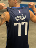 Camisa do Dallas Mavericks 2023 - Uniforme 1 - 77 Doncic