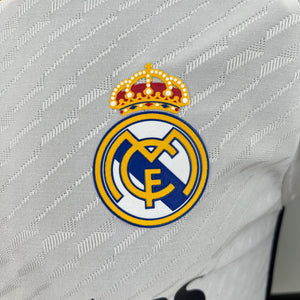 Camisa do Real Madrid VERSÃO JOGADOR - Uniforme 1 - 23/24 - VINI JR. 7 + PATCHS