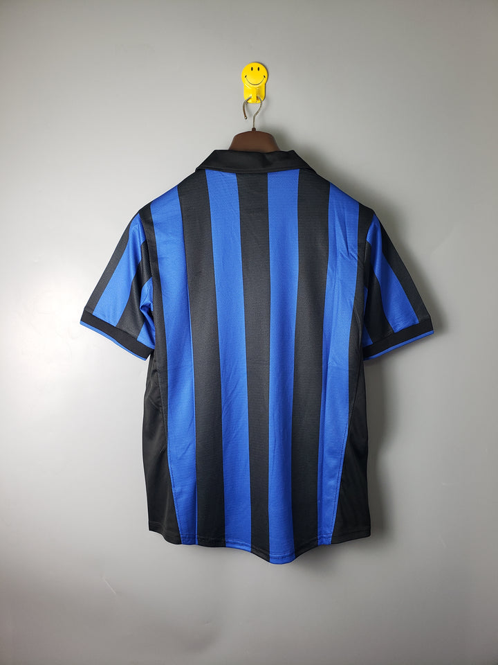 Camisa retrô da Inter de Milão 1998