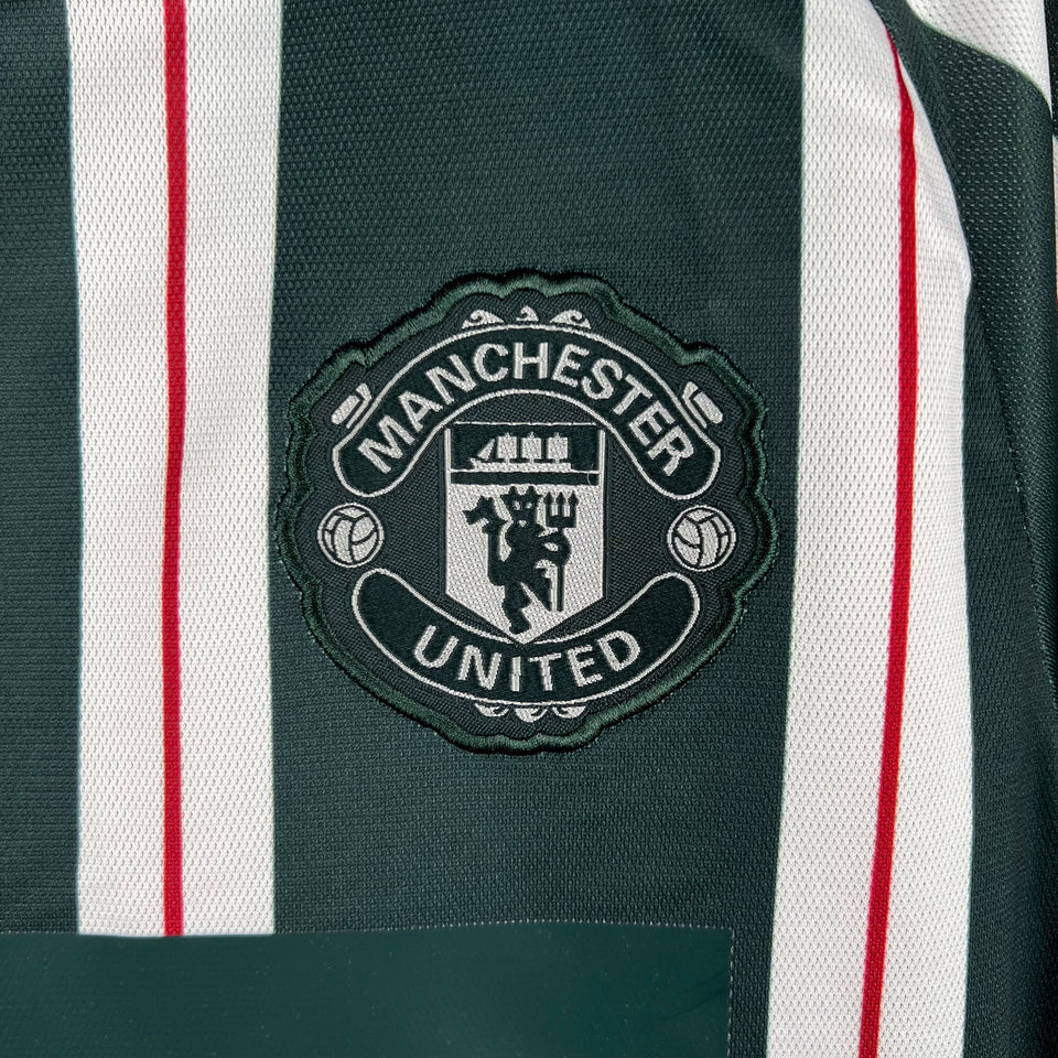 Camisa do Manchester United - Uniforme 3 - 23/24