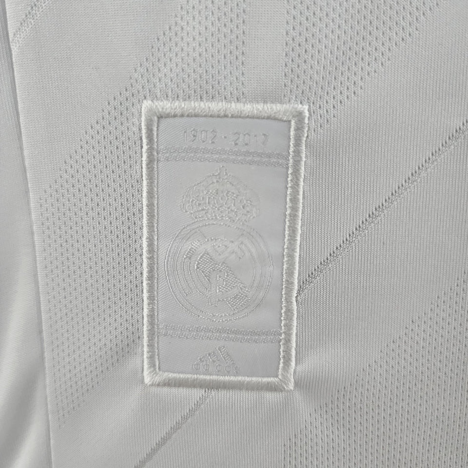 Camisa retrô do Real Madrid 2015 - CR7