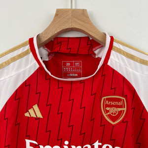 Kit Infantil do Arsenal 23/24 - uniforme 1