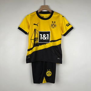 Kit Infantil do Borussia Dortmund - 23/24 - uniforme 1