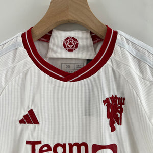 Kit Infantil do Manchester United 23/24