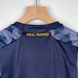 Kit Infantil do Real Madrid 23/24 - uniforme 2