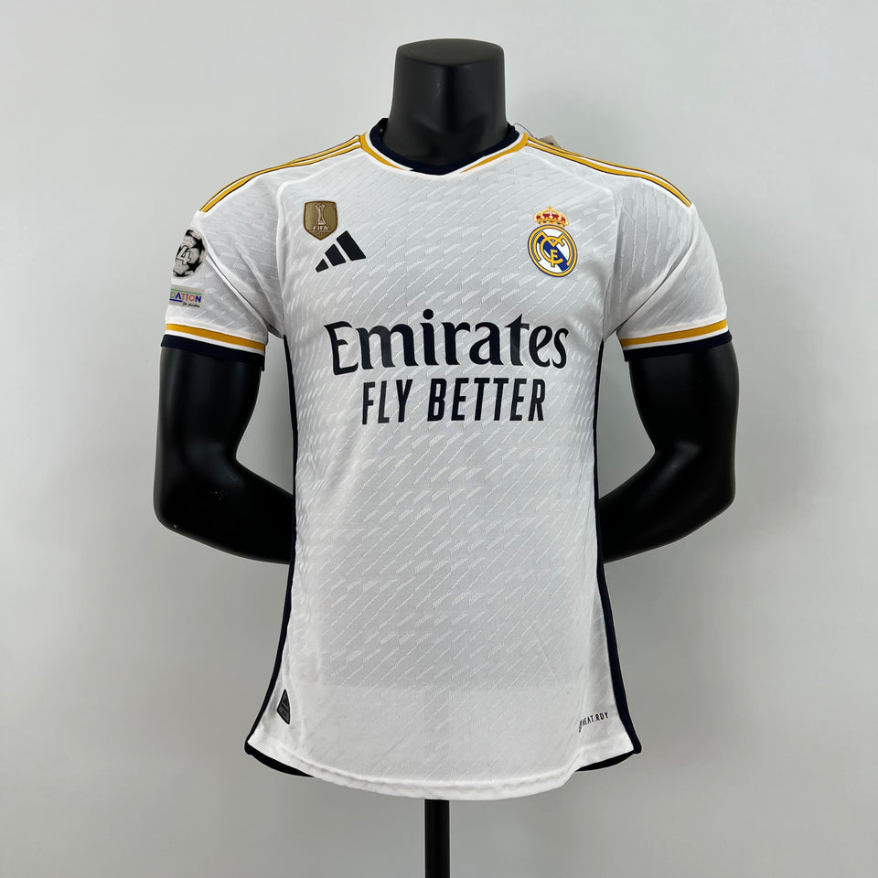 Camisa do Real Madrid VERSÃO JOGADOR - Uniforme 1 - 23/24 - VINI JR. 7 + PATCHS