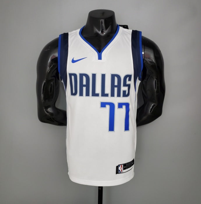 Camisa do Dallas Mavericks 2022 - Uniforme 1- 77 Dončić