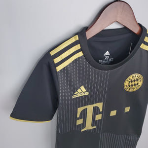 Kit Infantil do Bayern de Munique 21/22