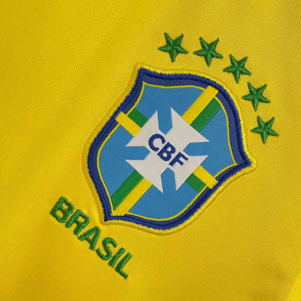 Camisa do Brasil - Feminina - Uniforme 1 - 2022