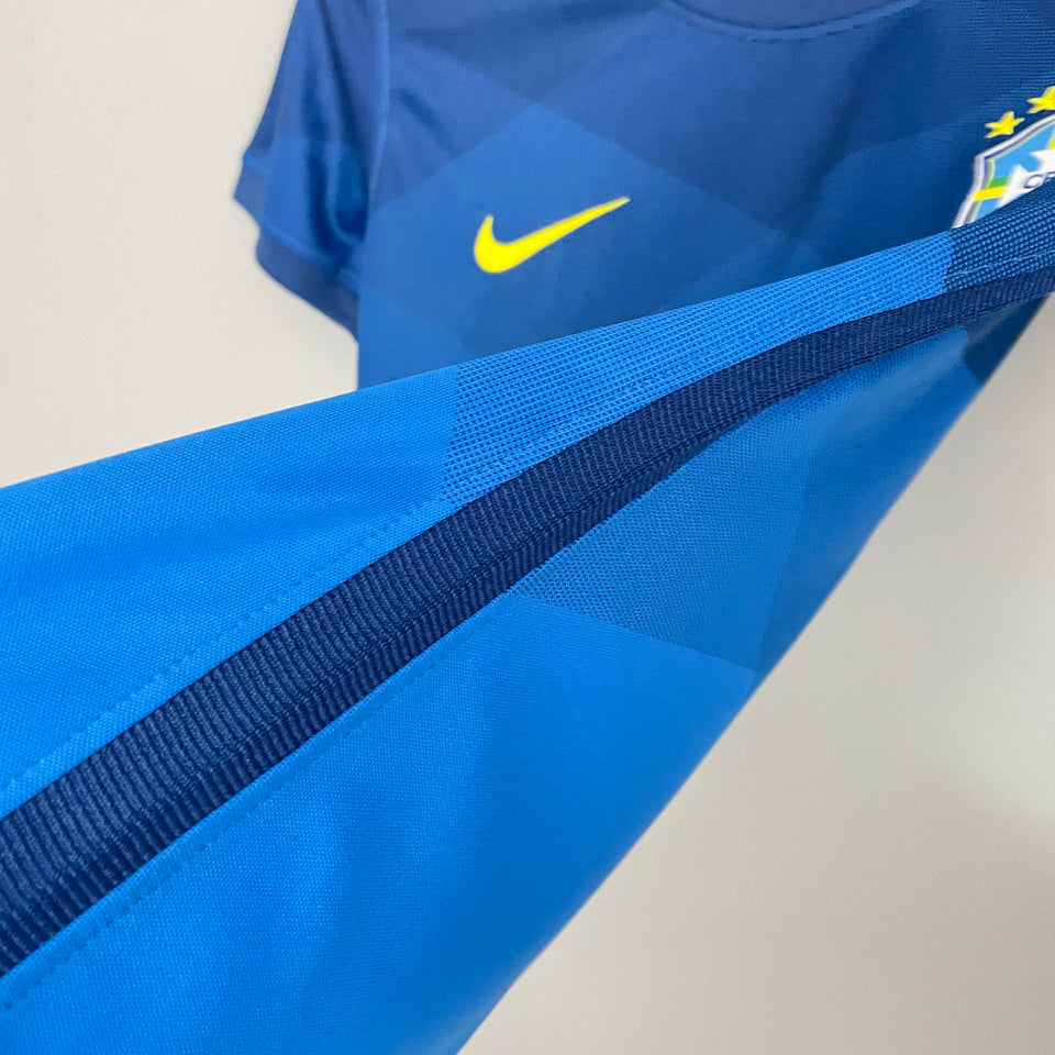 Camisa do Brasil - Feminina - Uniforme 2 - 2022