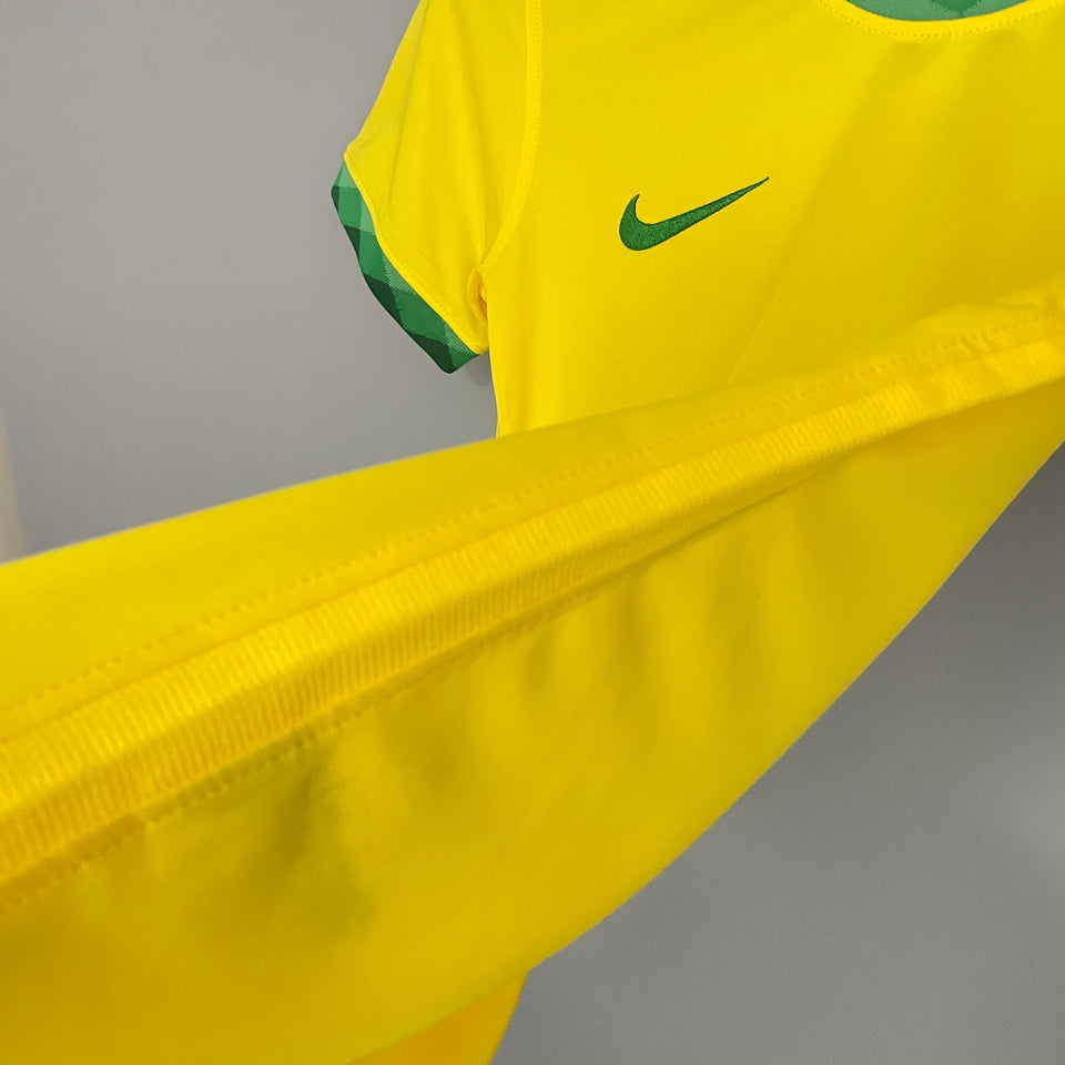 Camisa do Brasil - Feminina - Uniforme 1 - 2022